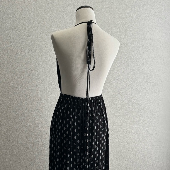 Aztec Printed Halter Maxi Dress - Picture 5 of 8